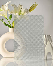Load image into Gallery viewer, Mobile 25 Luxe
