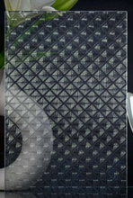 Load image into Gallery viewer, Mobile 04 Metallic Mesh
